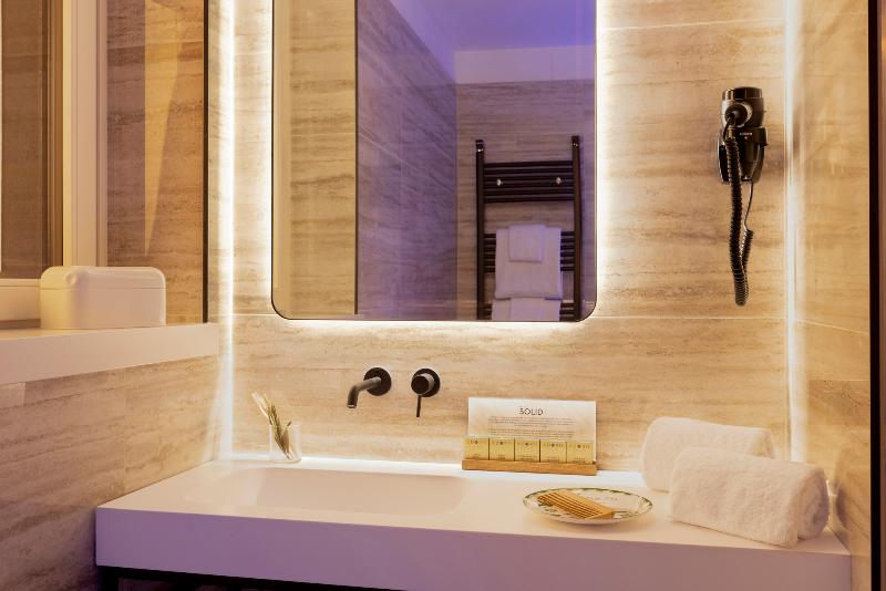 Adoro Hotel - Oda
