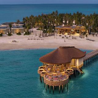 Centara Grand Lagoon Maldives fotoÄŸrafÄ±