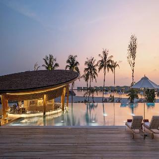 Centara Grand Lagoon Maldives fotoÄŸrafÄ±