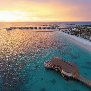 Centara Grand Lagoon Maldives fotoÄŸrafÄ±