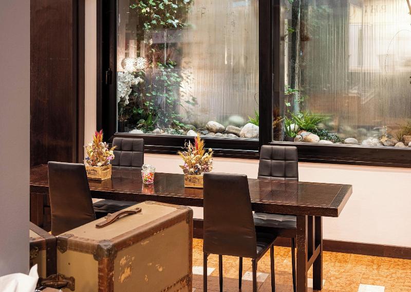 Phi Hotel Bologna Apartments - Lobi