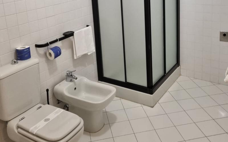 Phi Hotel Bologna Apartments - Oda