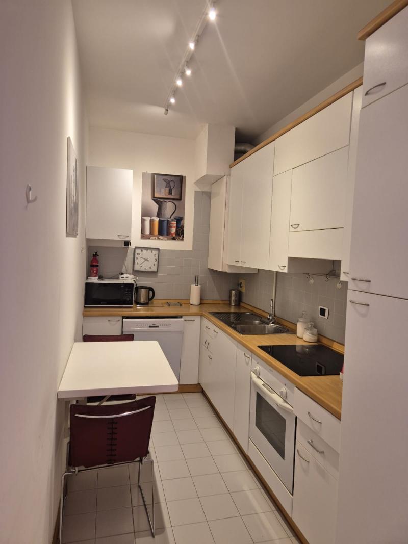 Phi Hotel Bologna Apartments - Oda