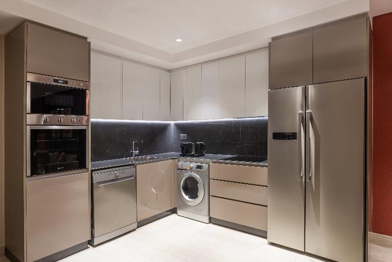 Doubletree By Hilton Amman Hotel & Residences - Oda