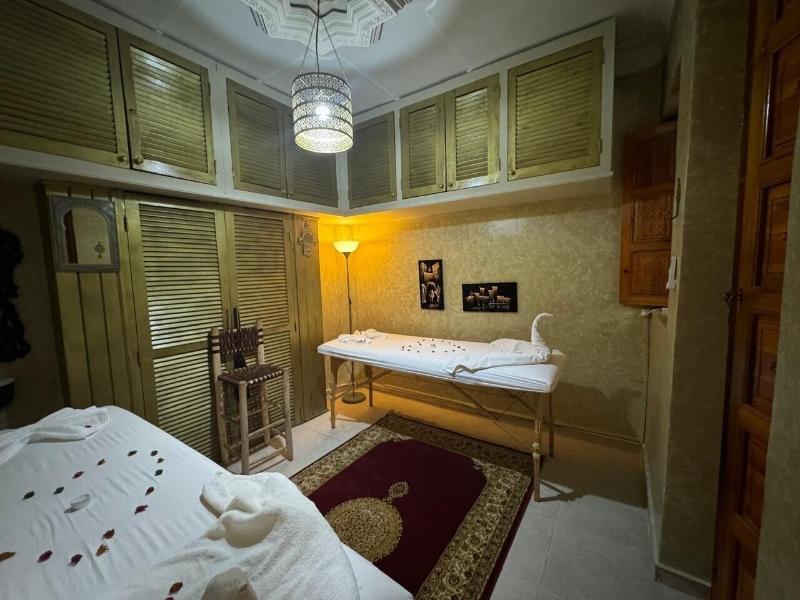 Riad Rodaina - Aktivite