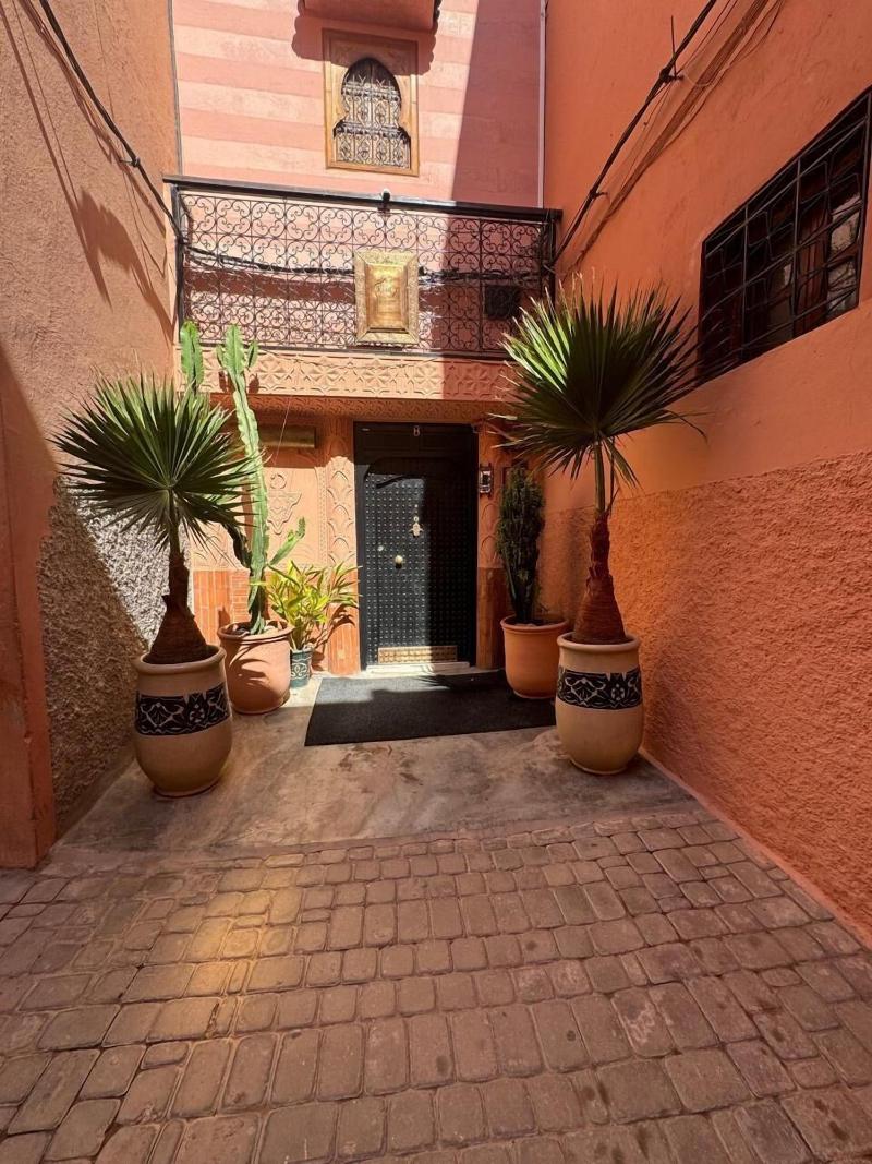 Riad Rodaina - Genel