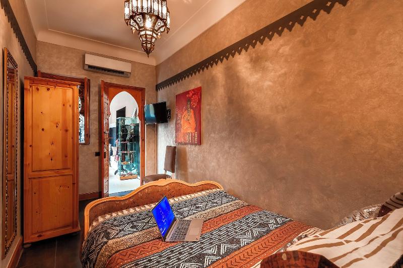 Riad Rodaina - Oda