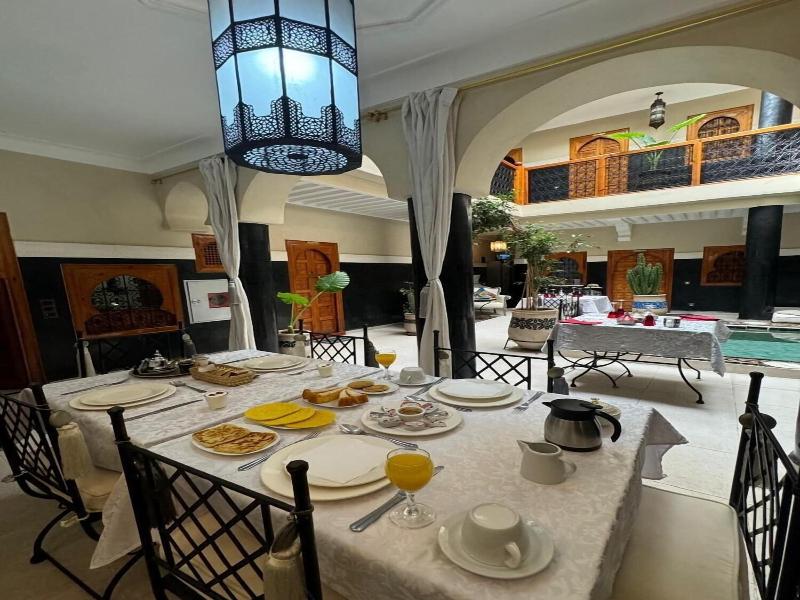Riad Rodaina - Restoran
