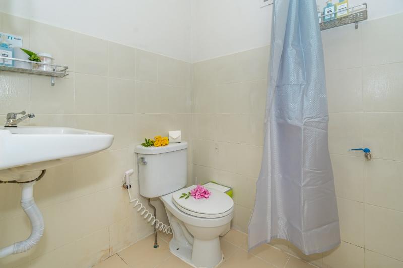 Lanta Beachfront Resort - Oda