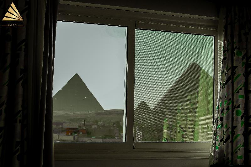 Pyramid Edge Hotel & Exclusive Pyramids View Roof - Oda