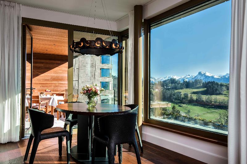 Burgenstock Hotel & Alpine Spa - Oda