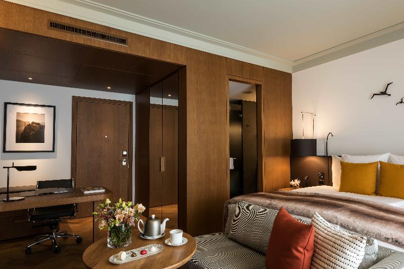 Burgenstock Hotel & Alpine Spa - Oda