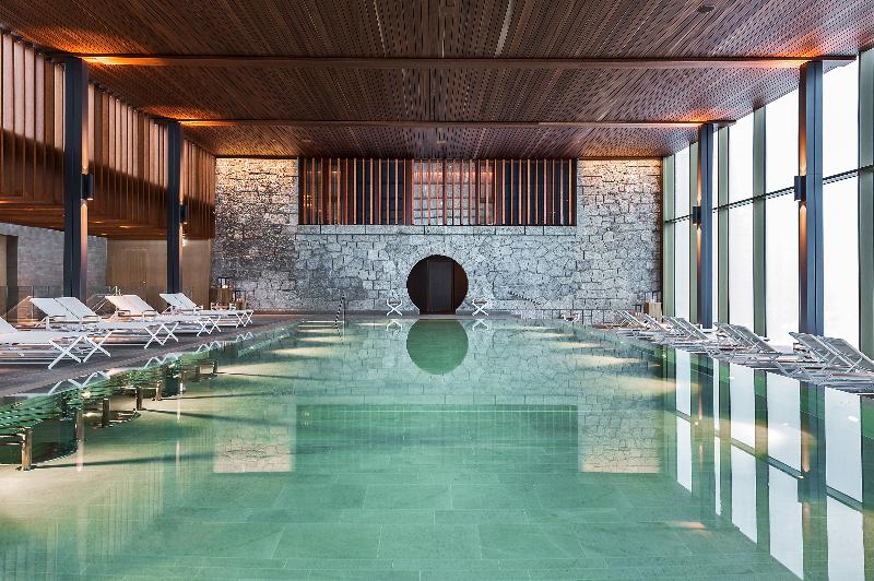 Burgenstock Hotel & Alpine Spa - Havuz