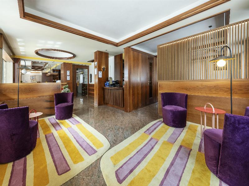 Best Western Hotel Nevada - Lobi