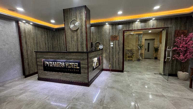 Pyramids Hotel - Lobi