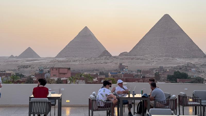 Pyramids Hotel - Genel