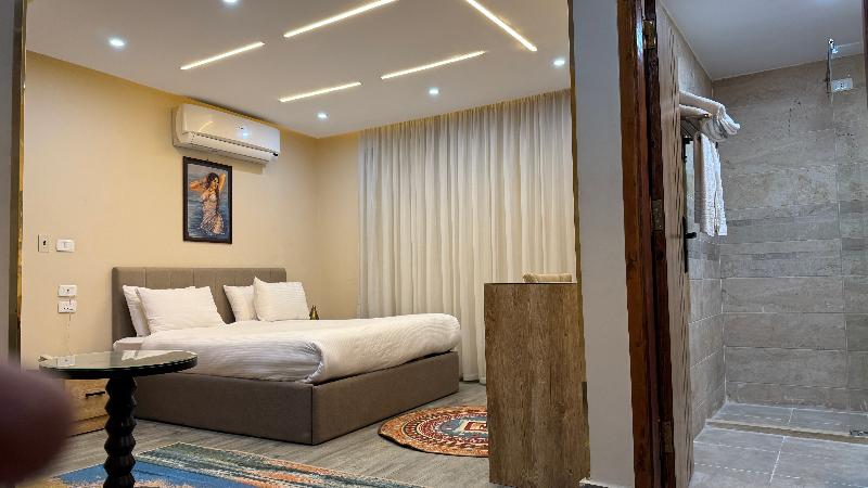 Pyramids Hotel - Oda