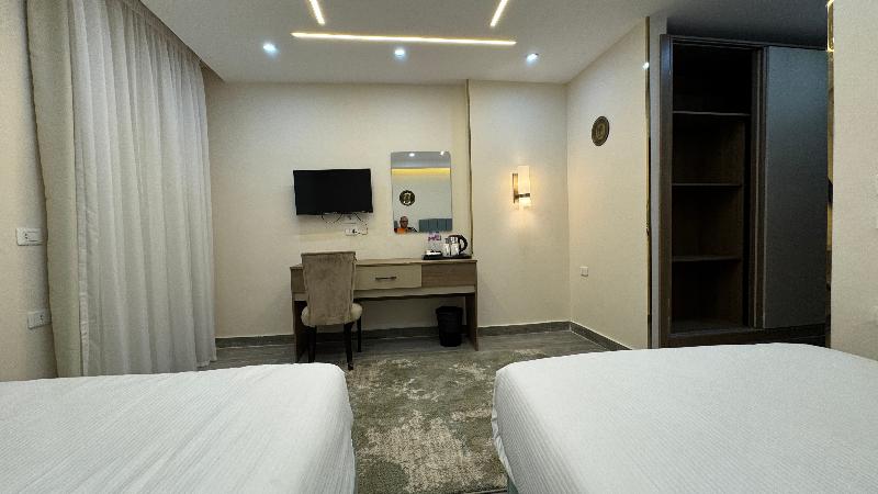 Pyramids Hotel - Oda