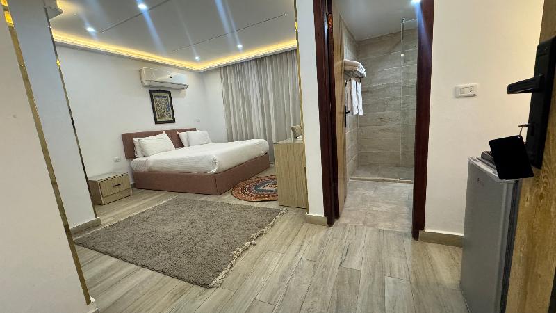 Pyramids Hotel - Oda