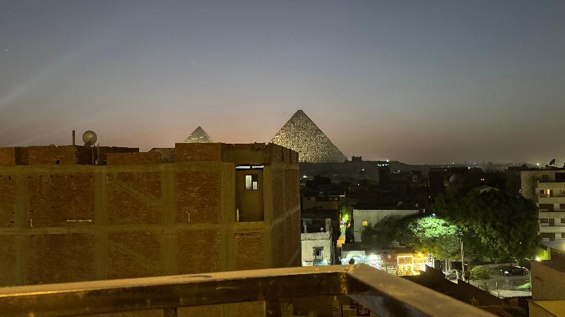 Pyramids Hotel - Oda