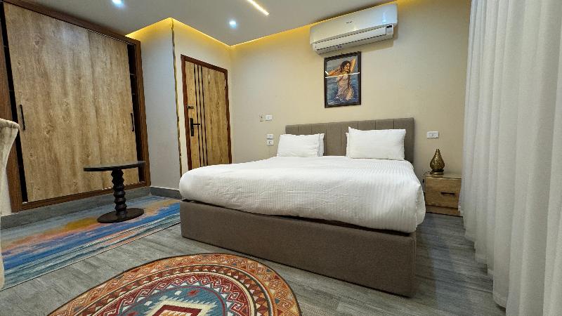Pyramids Hotel - Oda
