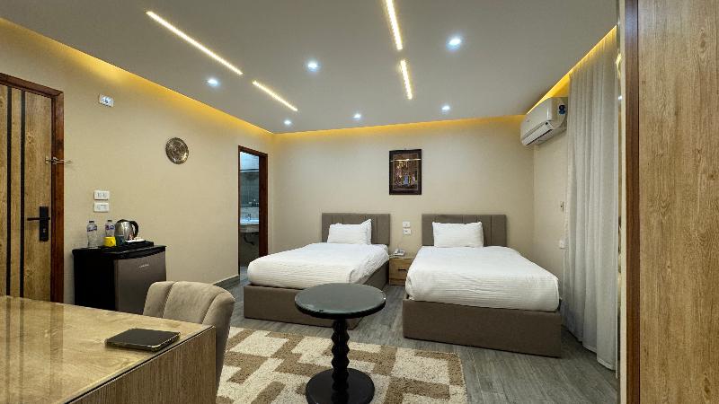 Pyramids Hotel - Oda