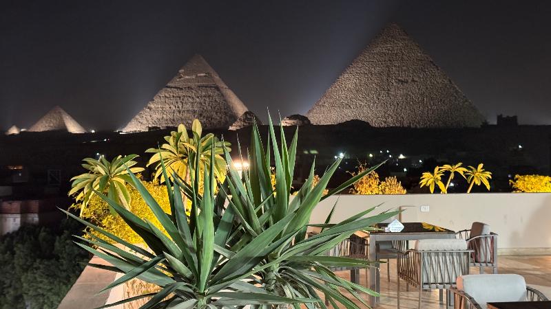 Pyramids Hotel - Teras