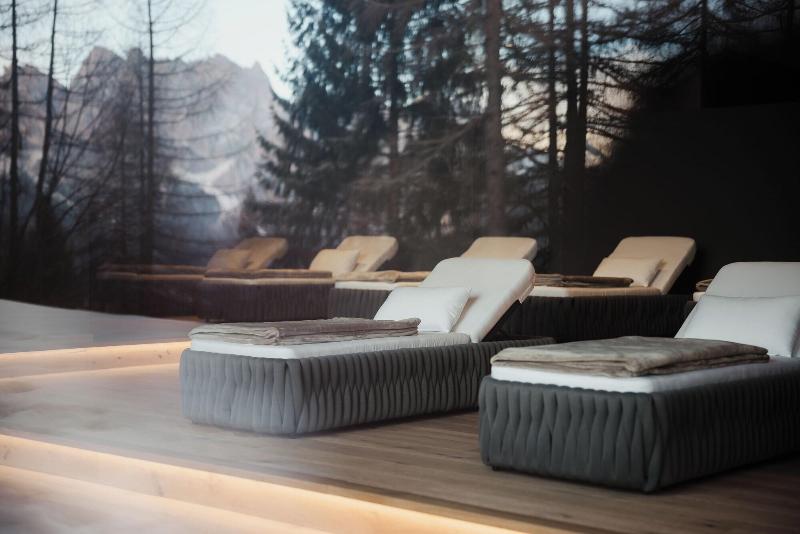 Hotel Tofana Cortina - Lobi