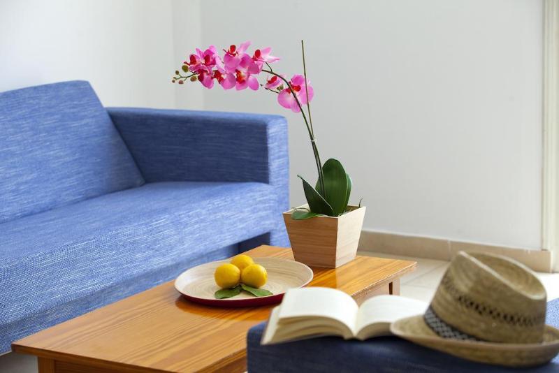 Paloma Apartments - Genel