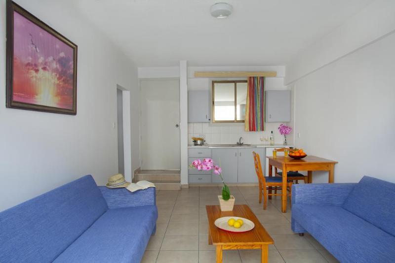 Paloma Apartments - Genel