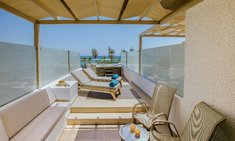 Golden Bay Beach hotel - Oda
