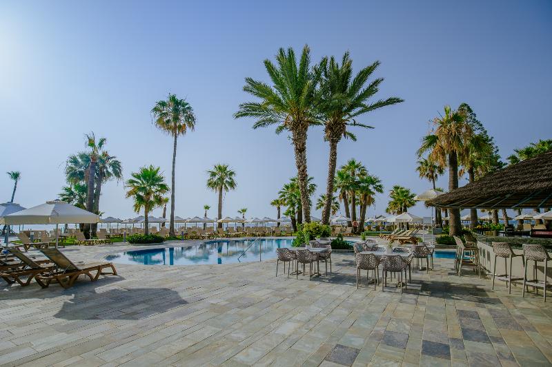 Golden Bay Beach hotel - Havuz