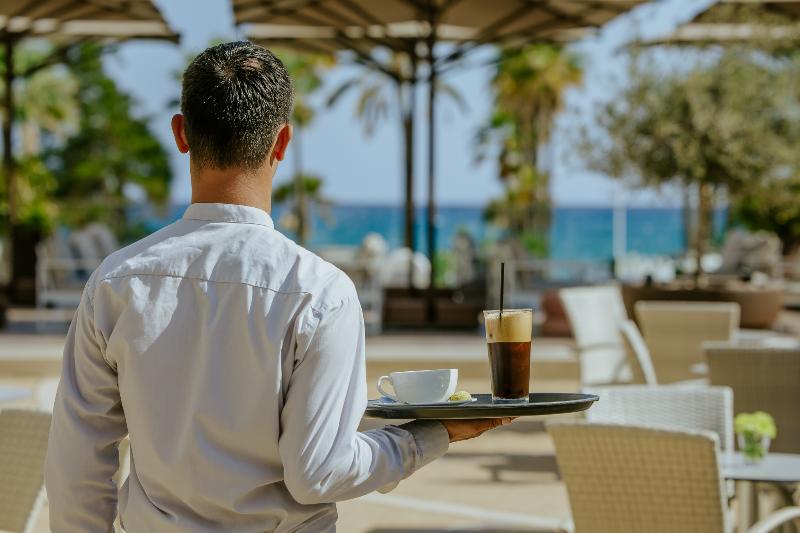 Golden Bay Beach hotel - Teras