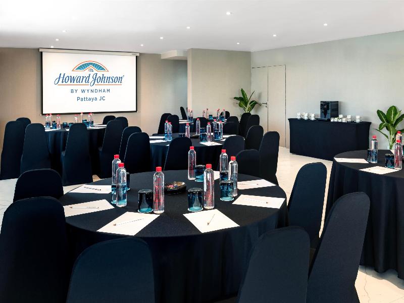 Howard Johnson By Wyndham Pattaya JC - Toplantı