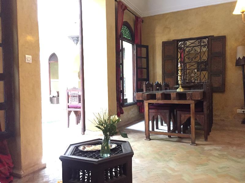 Riad Dama - Genel