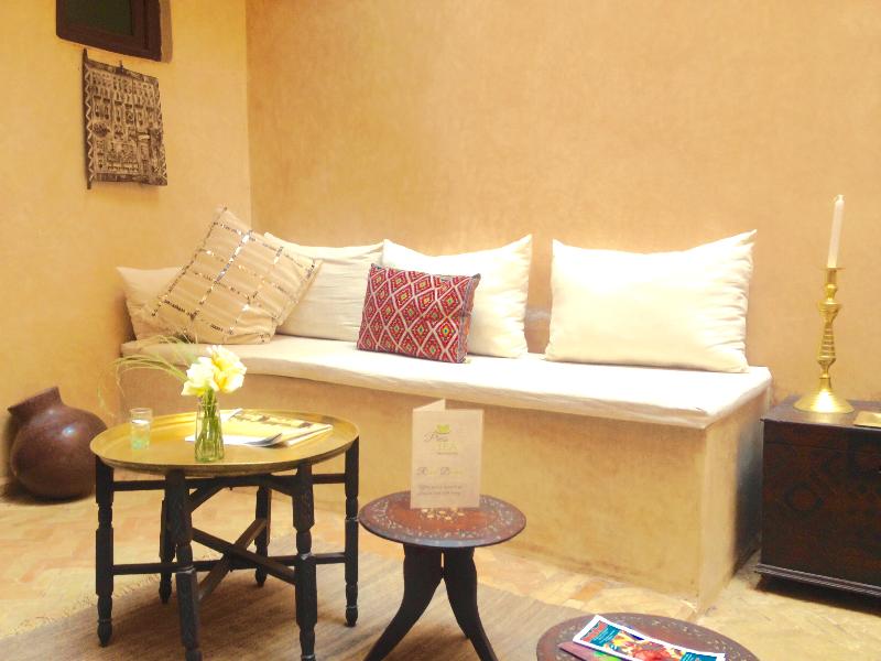 Riad Dama - Genel