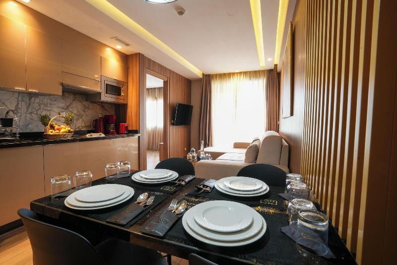 First Suites Ha Tel - Oda