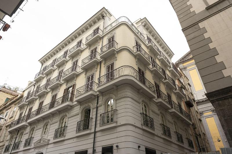 Palazzo Sant'Arcangelo - Genel