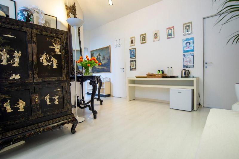 My Place Suite Milano Navigli - Oda