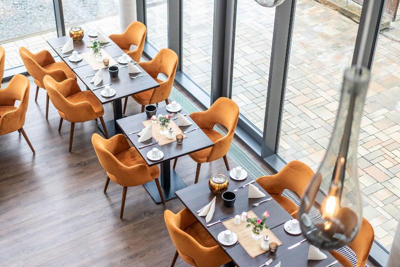 Romantik Hotel Alte Ma Nze - Restoran