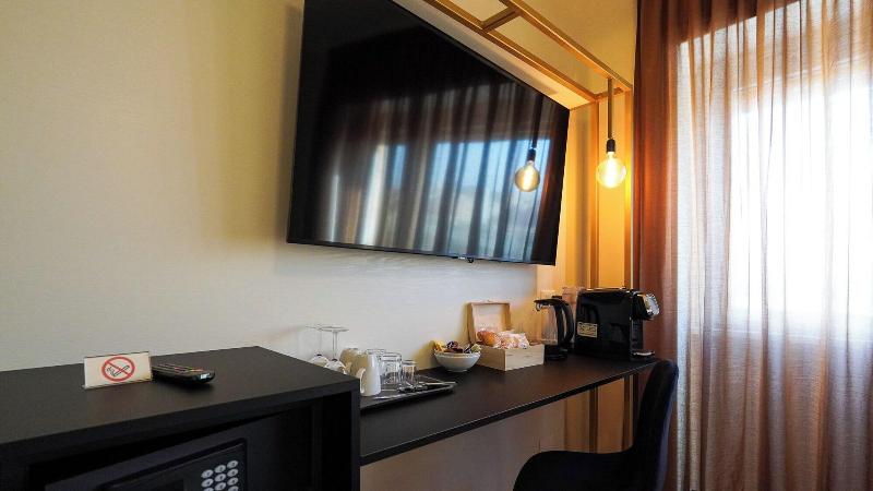 Suites 51 - Oda