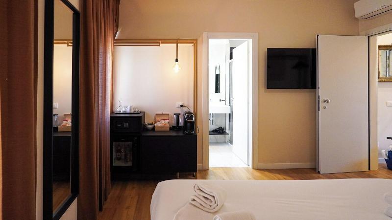 Suites 51 - Oda