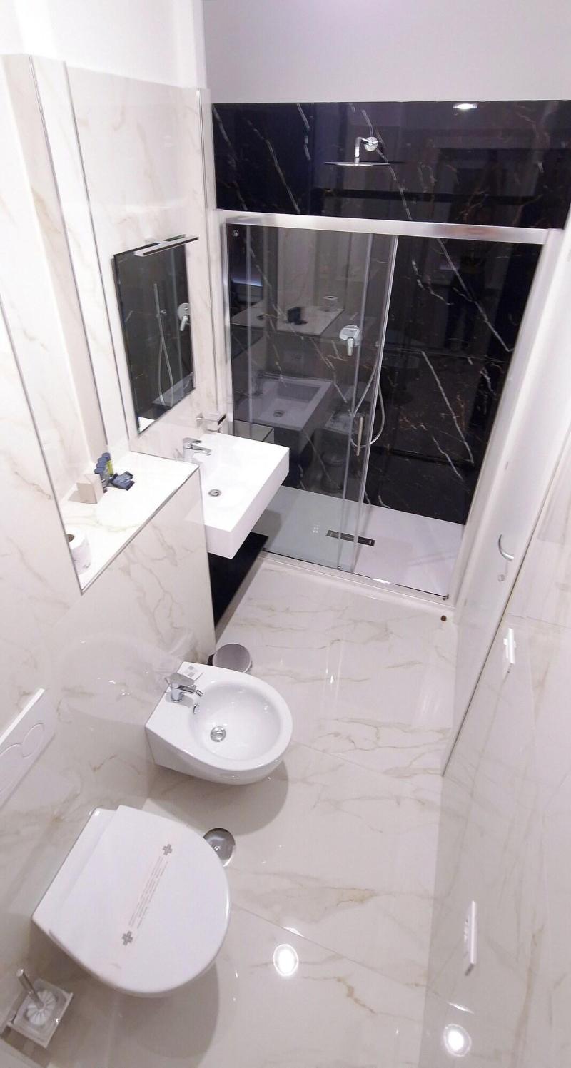 Suites 51 - Oda