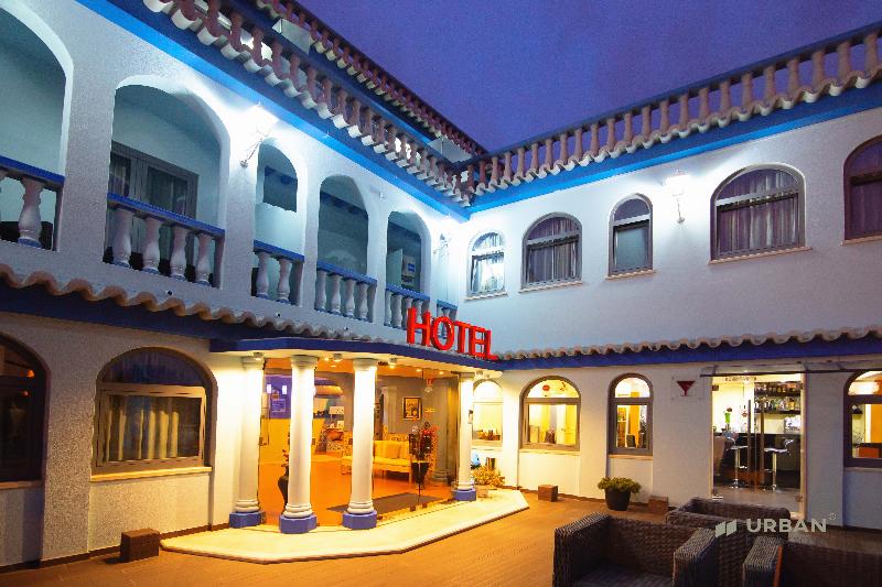 Urban Hotel Santa Eulália - Lobi