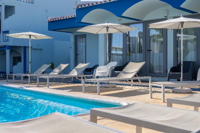 Urban Hotel Santa Eulália - Havuz