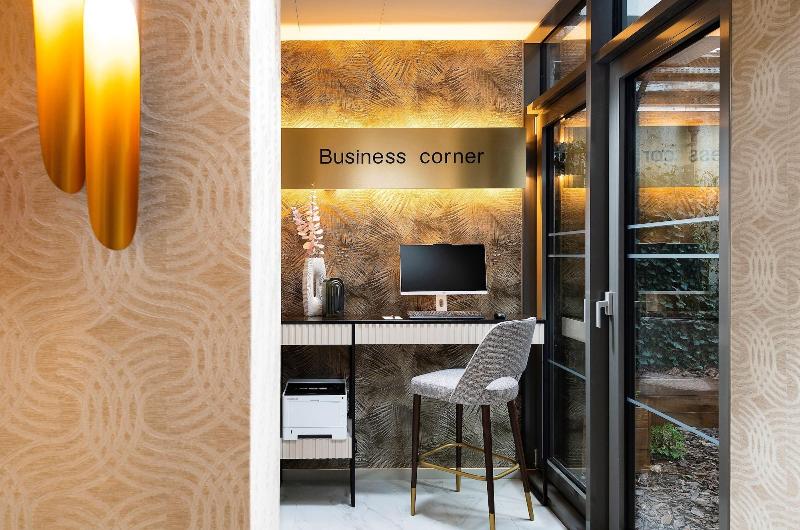 Three Corners Avenue Hotel - Toplantı