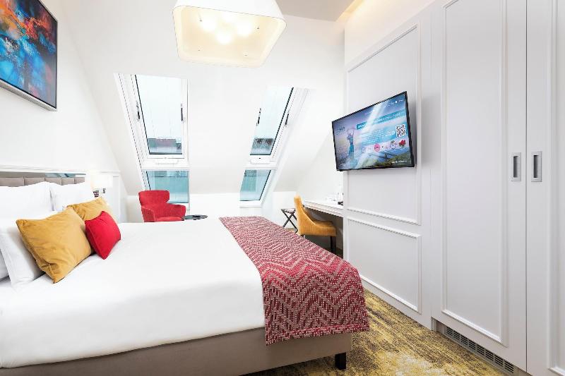Three Corners Avenue Hotel - Oda