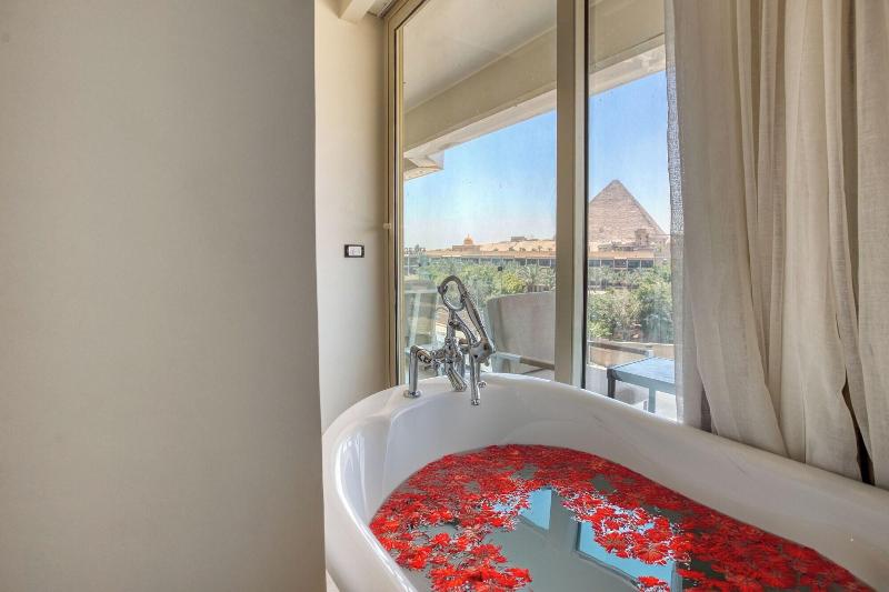 Gaia Pyramids Hotel - Oda