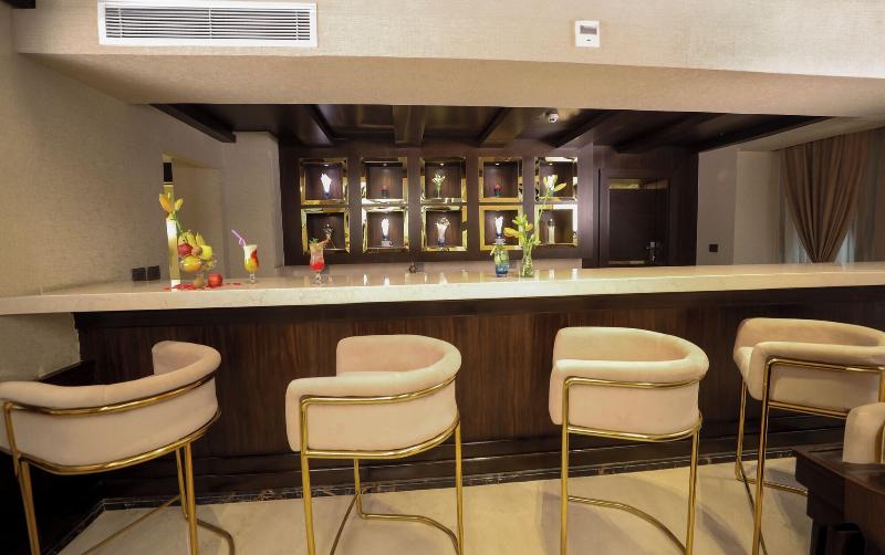 Cairo Taj Mohandessn Hotels Suites - Lobi