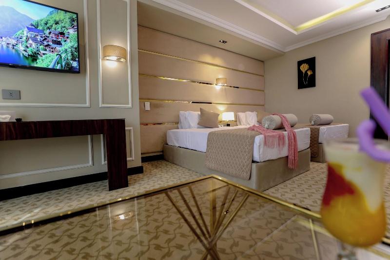 Cairo Taj Mohandessn Hotels Suites - Oda